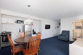 Aspinquid Resort