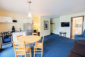 Aspinquid Resort