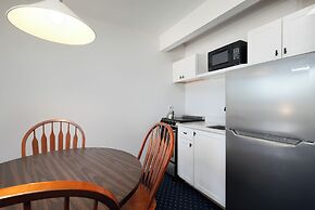 Aspinquid Resort