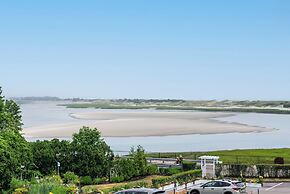 Aspinquid Resort