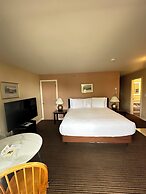 Aspinquid Resort
