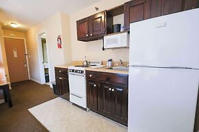 Aspinquid Resort