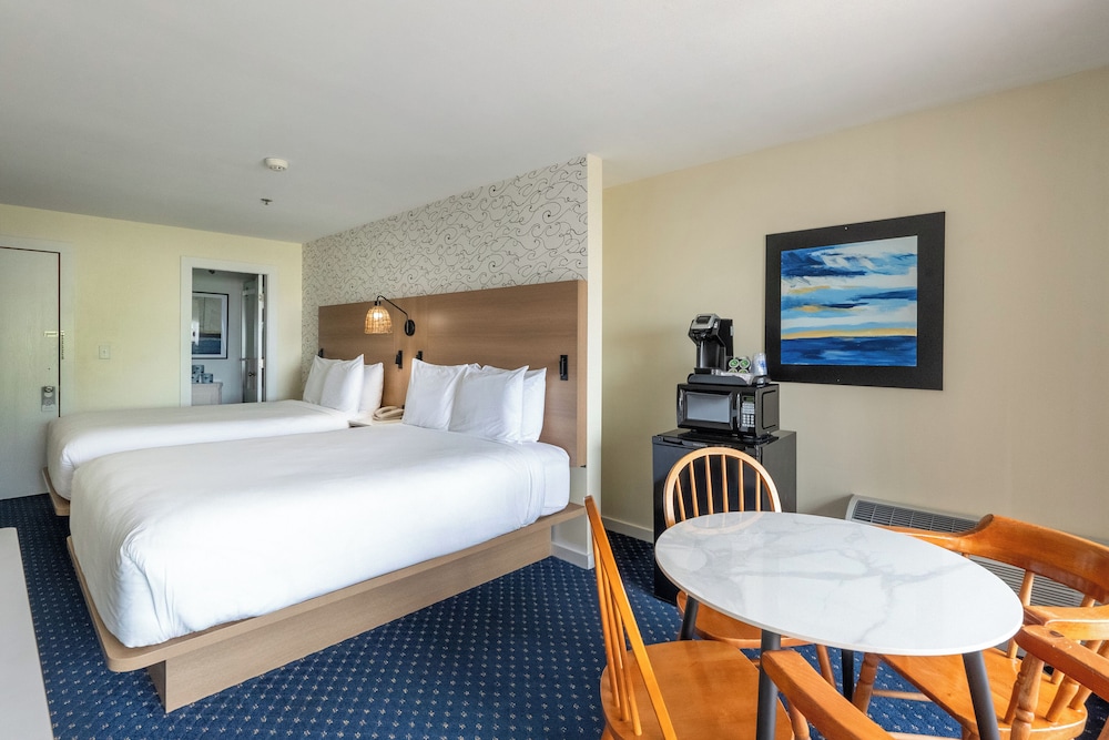 Aspinquid Resort