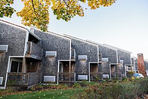 Aspinquid Resort