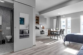 B18 Apartments