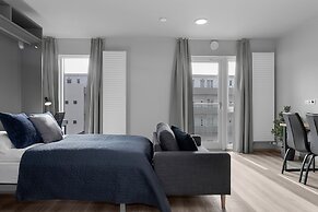 B18 Apartments