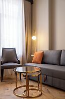 Balo Suite Hotel