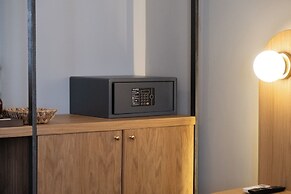 Balo Suite Hotel