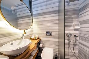 Balo Suite Hotel