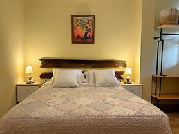 Serenity Lodge