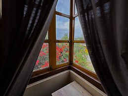 Serenity Lodge