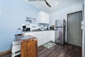 Tiny Home w Pool Backyard Parking BBQ Kitchen More in Playa Potrero