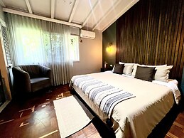 Luxury Villa In Aguacatala