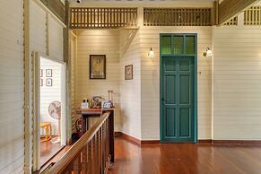 Priya Boutique House