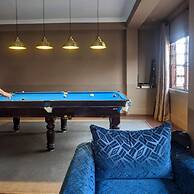 Courtyard Pujan Hotel