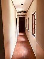 Courtyard Pujan Hotel