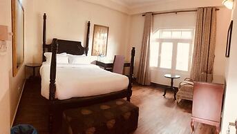 Courtyard Pujan Hotel