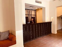 Courtyard Pujan Hotel