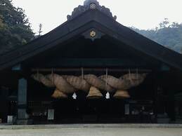 RITA IZUMO HIRATA