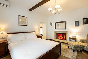 Castrum Wine Relais