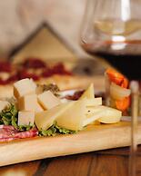 Castrum Wine Relais