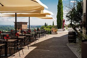 Castrum Wine Relais