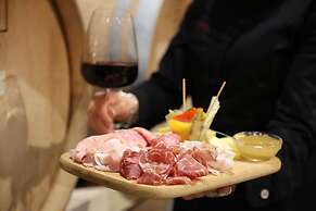 Castrum Wine Relais