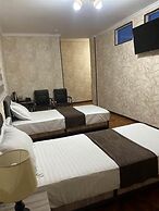 Yantai Hotel
