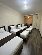 Yantai Hotel