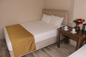 Birlik Hotel