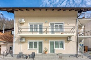 Green Hill Zagreb Apartments