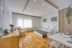Green Hill Zagreb Apartments