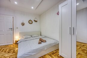 Green Hill Zagreb Apartments