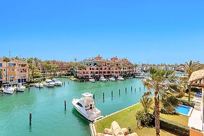 YOLO Spaces – Sotogrande Ocean View Penthouse