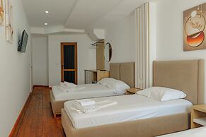 Hotel Summer