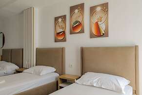 Hotel Summer