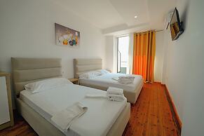 Hotel Summer
