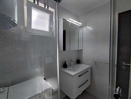 Pop Villa Sleeps 3 With Pool
