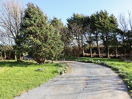 Wheatfield Lodge