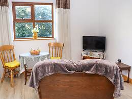 Wheatfield Lodge