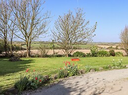Wheatfield Lodge