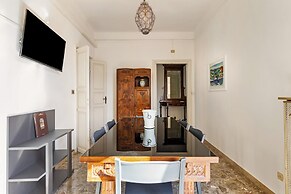 Irnerio Apts - Black Widow by Wonderful Italy