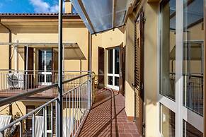 Irnerio Apts - Black Widow by Wonderful Italy