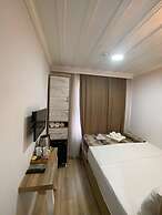 New Cherry Hotel