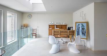 Alkimia boutique hotel