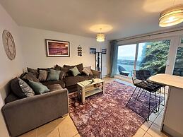 Beach Court Apartment