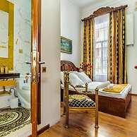 Sera Hotel