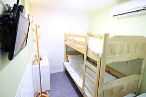 Hotel Ivory