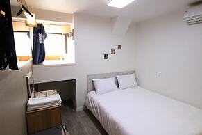 Hotel Ivory