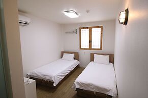 Hotel Ivory